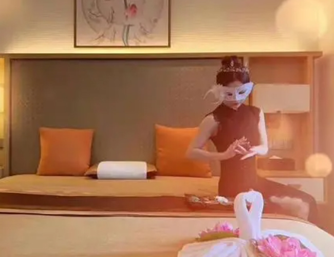 我在南宁体验了下高端男士按摩spa会馆，私人会所花样超多